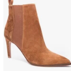 42 GOLD Tan Suede Heeled Boots